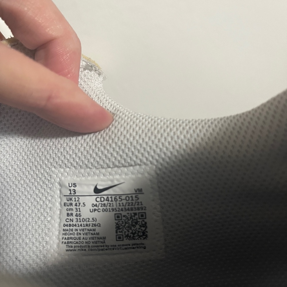 Nike Air Max Excee Sneakers - Picture 3 of 7